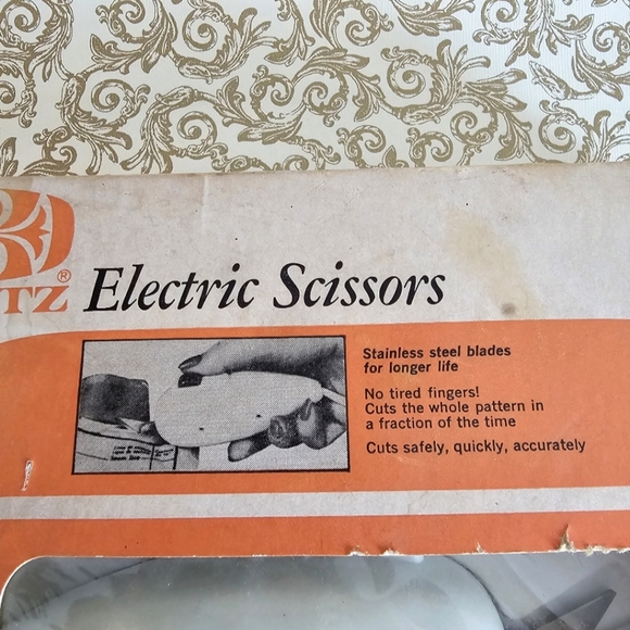 Vintage Scovill Dritz Electric Fabric Cutting Sewing Scissors Switzerland Made - Picture 10 of 14